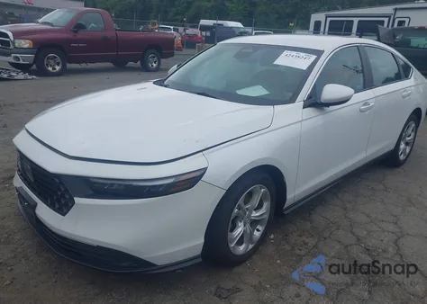 2023 Honda Accord Lx z USA, uszkodzony, nr VIN 1HGCY1F27PA048377